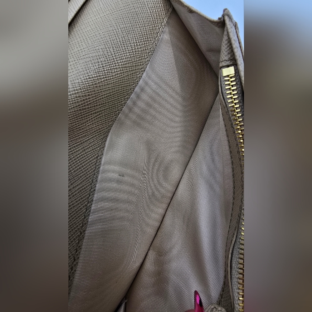 Prada Saffiano Metal Large Wallet - Picture 13 of 16